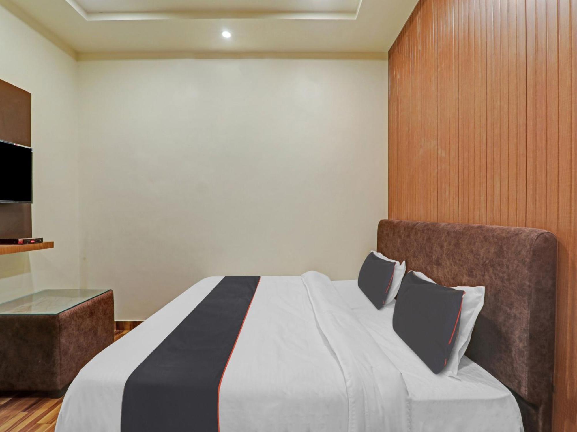 Hotel O The Ashiyana Inn Lucknow Exterior foto